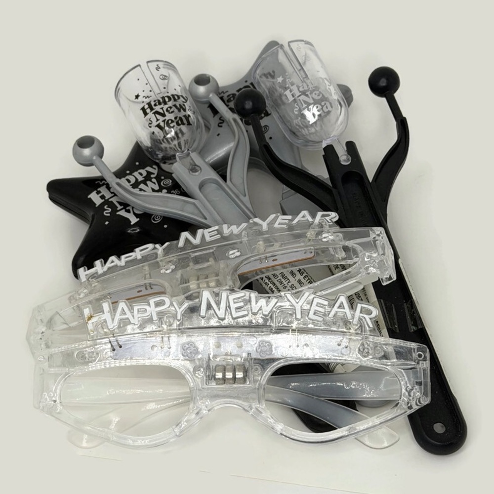 New Year’s Eve Party Favors Lot